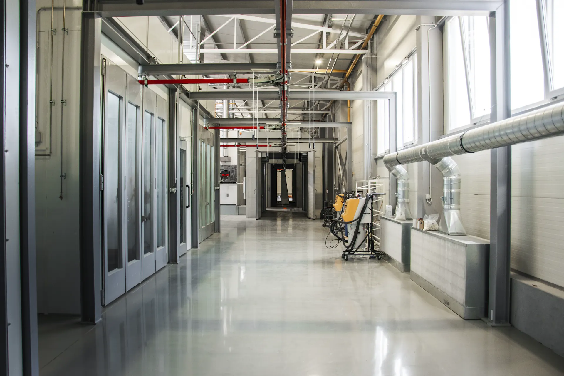 Komplett előkezelő és festősor Mezőberényben